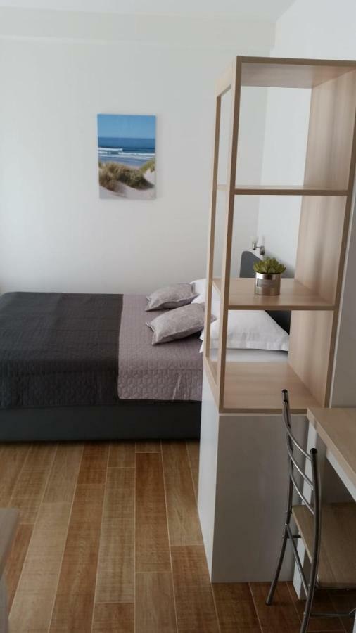 Apartmani Barka Неум Экстерьер фото